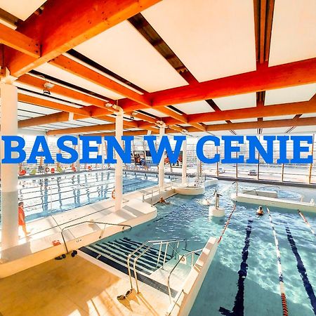 Aqua-Zdroj Hotel Walbrzych Ngoại thất bức ảnh