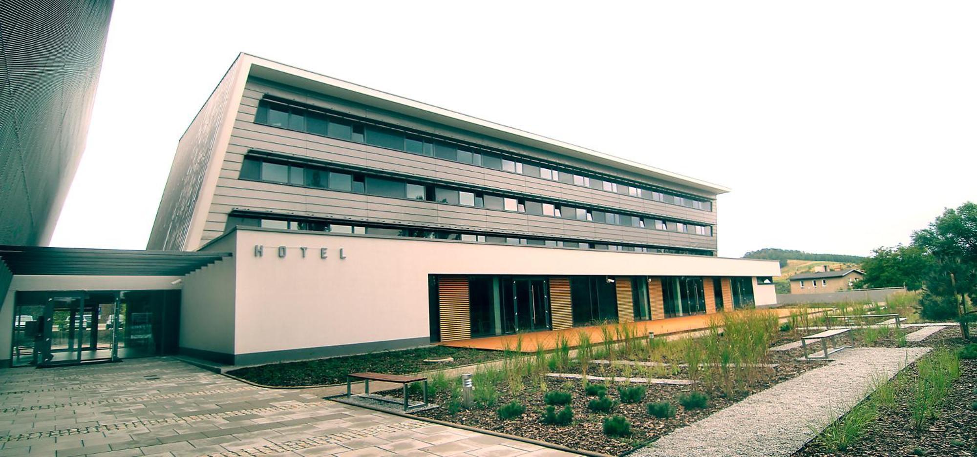 Aqua-Zdroj Hotel Walbrzych Ngoại thất bức ảnh